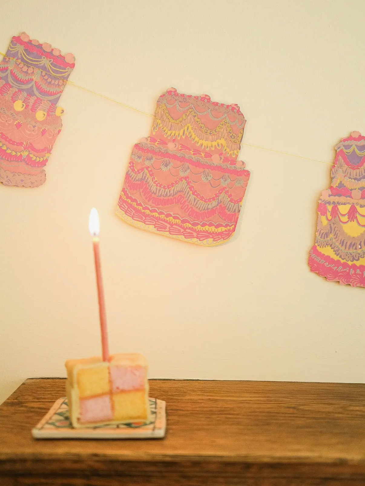East End Press Cake Garland