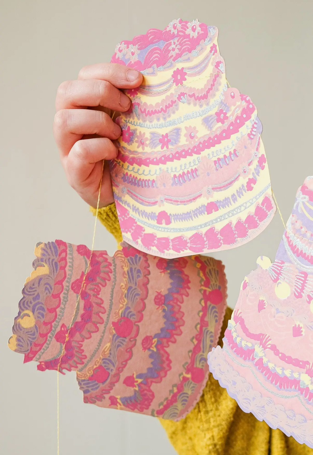 East End Press Cake Garland