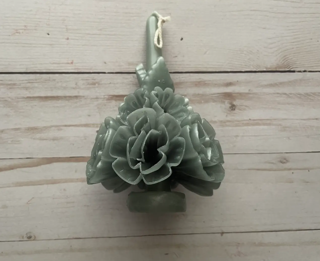 Small Marigold Candle in Sage