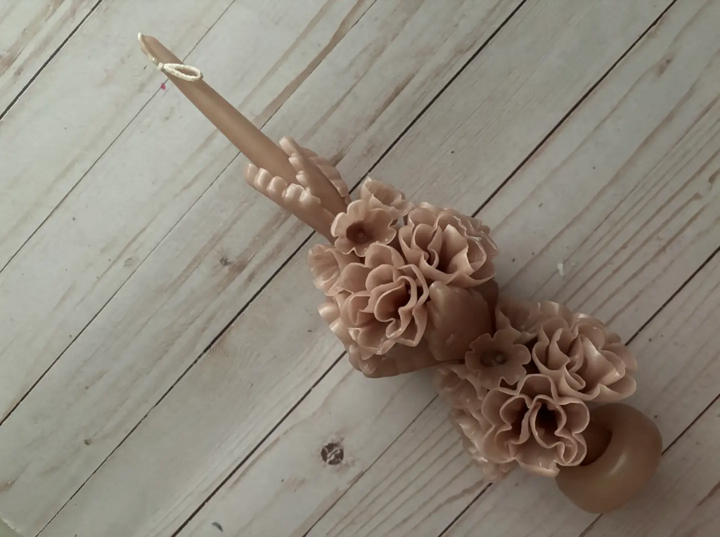 Large Marigold Candle in Walnut