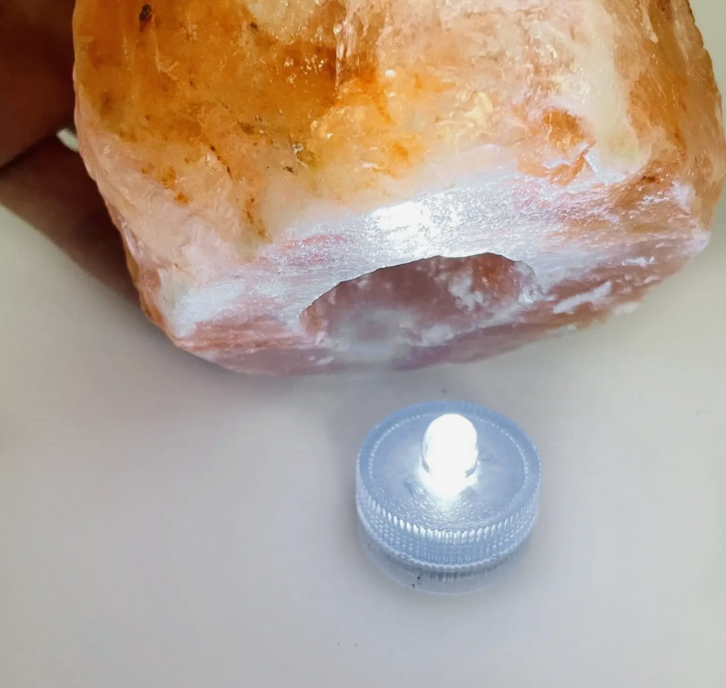 Salt Lamp with flameless tea light