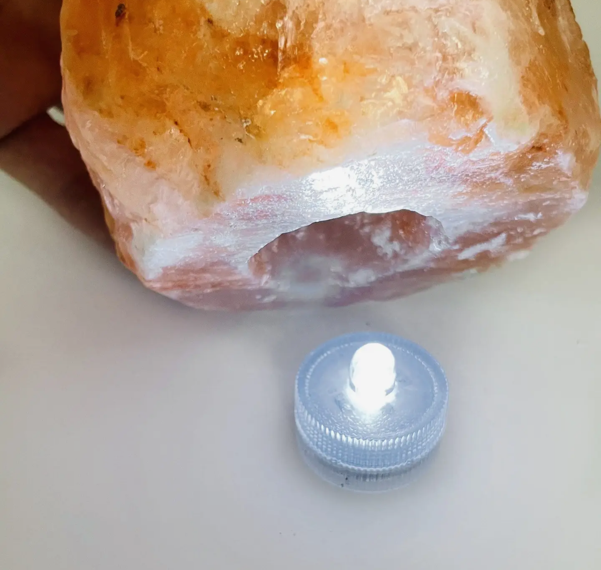 Salt Lamp with flameless tea light