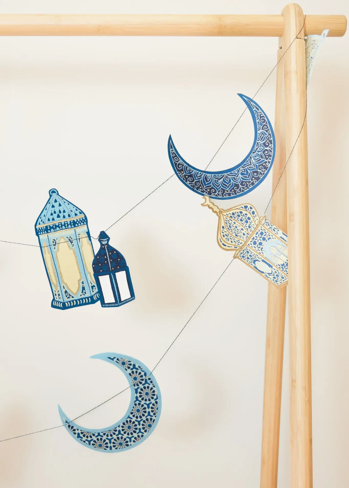 East End Press Eid Garland
