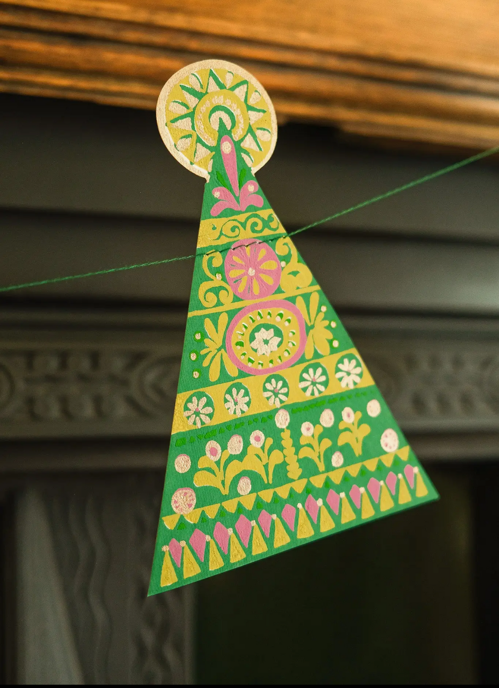 East End Press Retro Yule Tree Garland