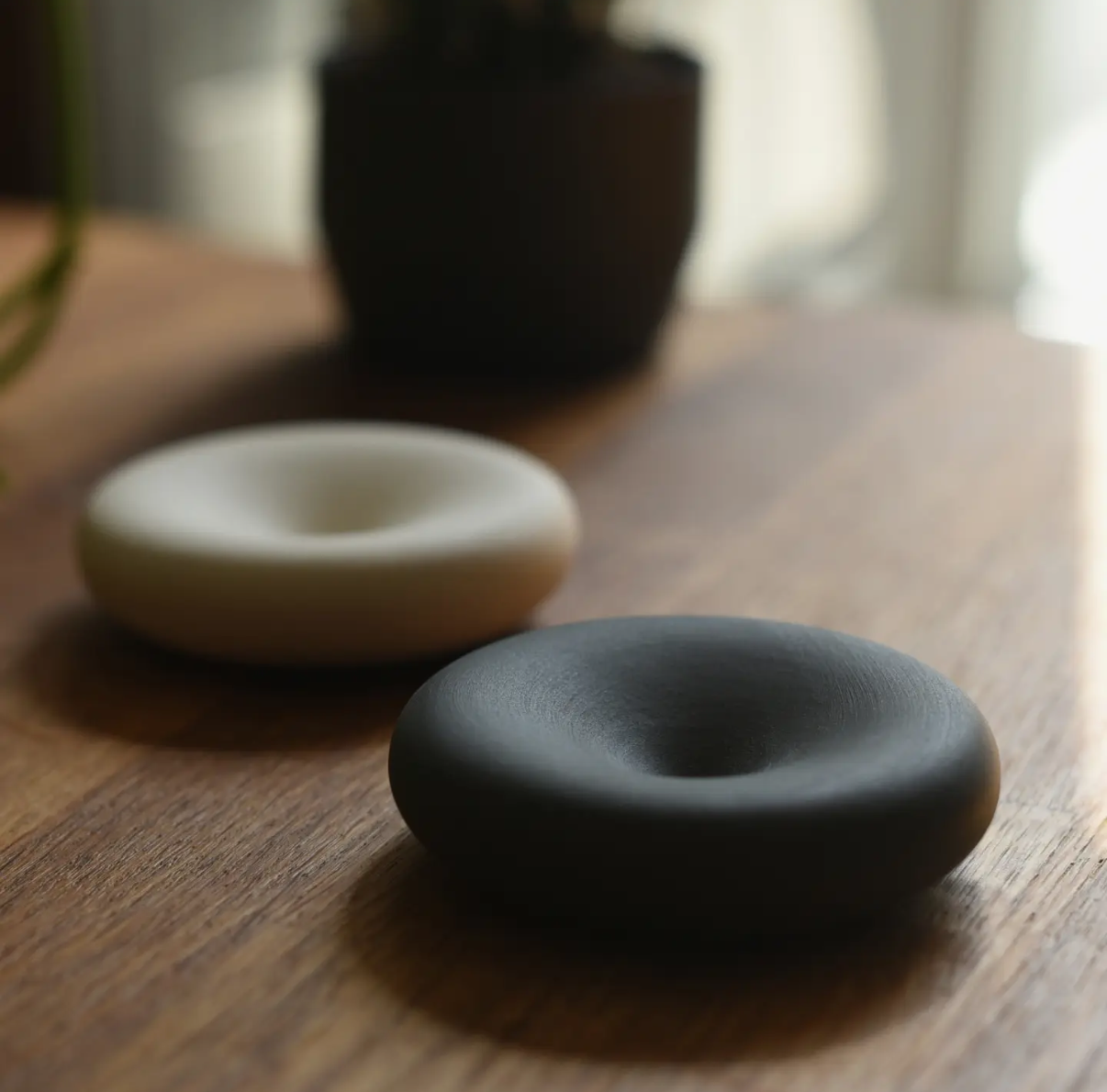 Incense Stone Black