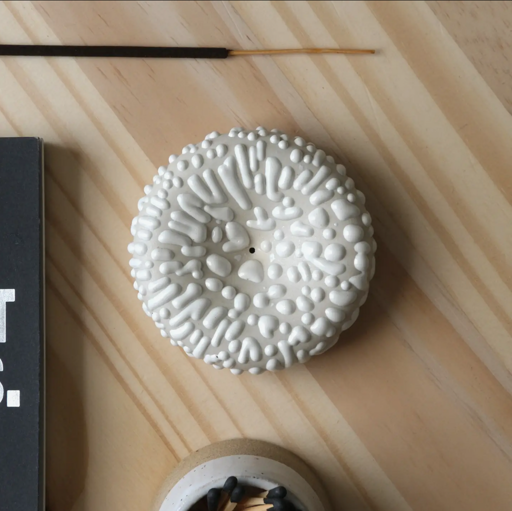 Incense Stone White Drip